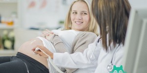 身体正常女性能做试管婴儿吗？试管婴儿与自然受孕区别一览